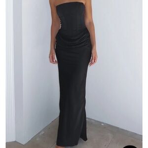 White Fox Love This Feeling Maxi Dress Black